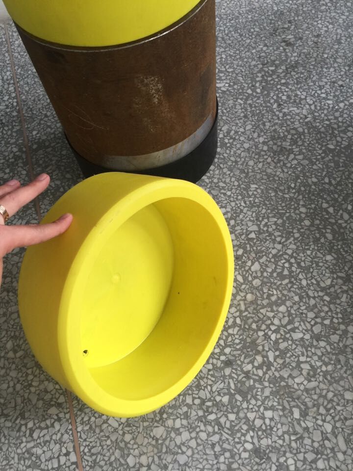 Liftable Plastic Pipe Caps