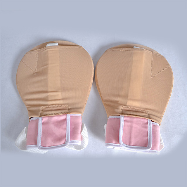 The medical hand fixed wrap (tension opens the mouth)
