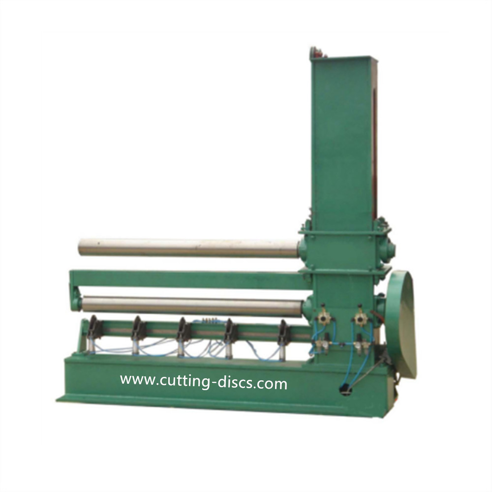 Edge cutting machine for wide belt