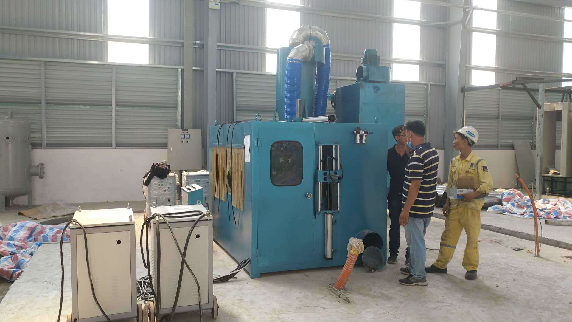 LPG Cylinder Zinc Metalizing Machine with Four Spraying Torchs