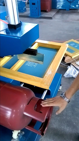 High Performance Logo Printing Machine, Silk Printing Machine for LPG Cylinders, 6kg Screen Printing Equipment