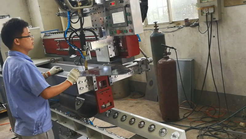 Automatic Stainless Steel Longitudinal Seam Welding Machine