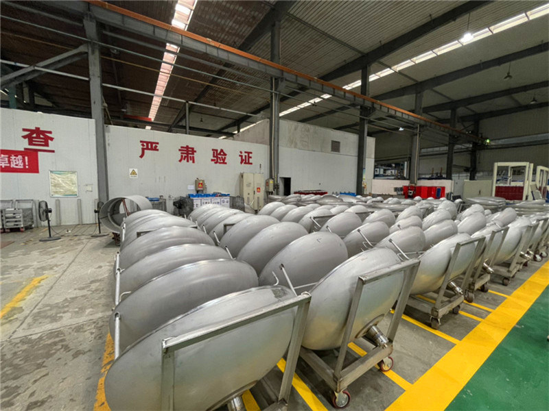 Sale 750 L Vehicle Trucks LNG Pressure Vessel Intelligent Natural Gas Cylinder