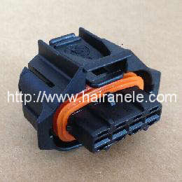 Bosch plastic connector 1928403736