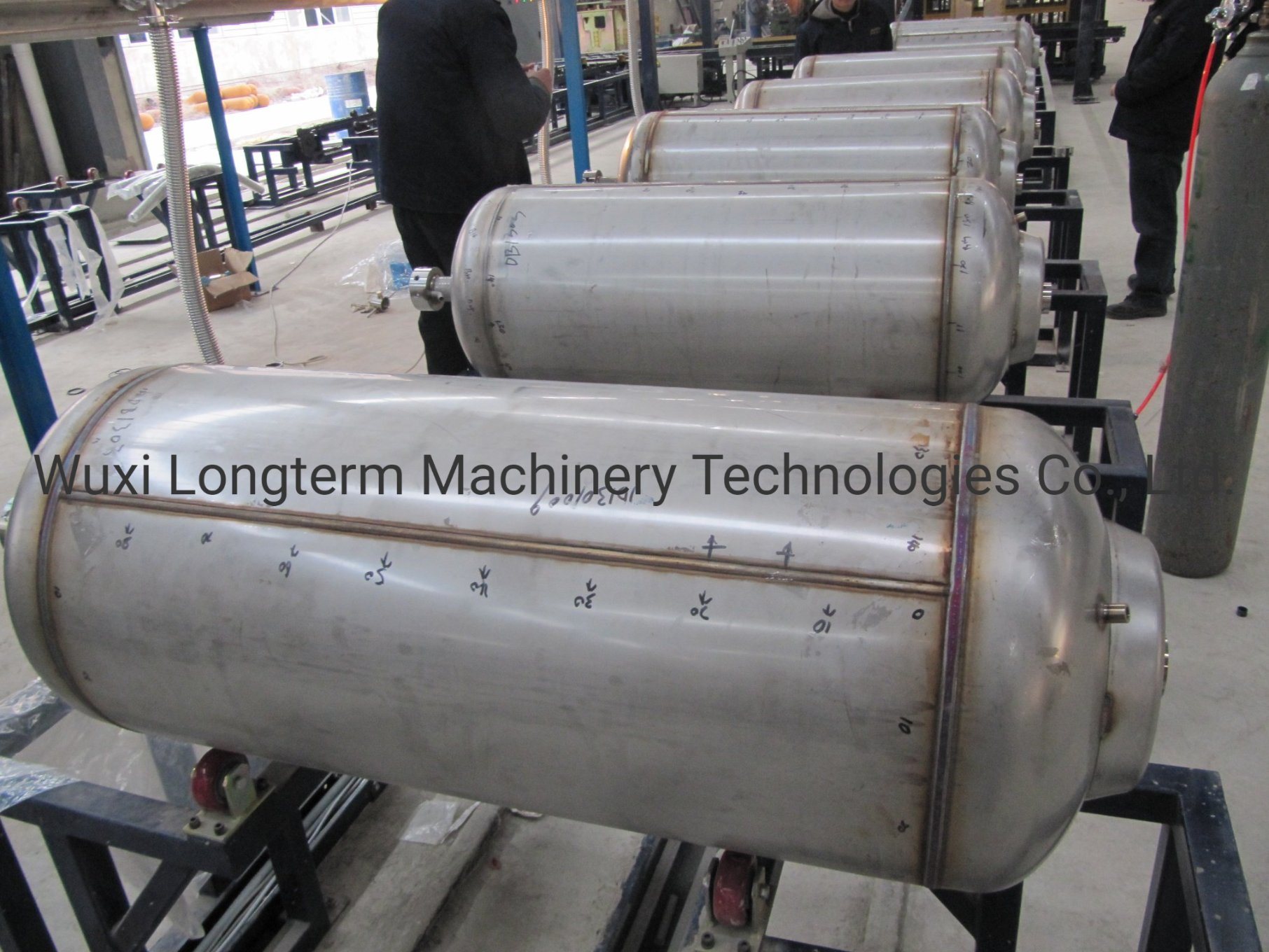 LNG Cylinders Cryogenic Gas Cylinder Circumferential Welding Machine*