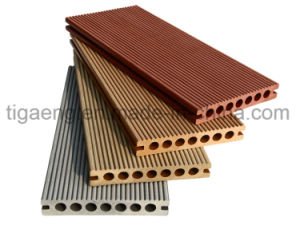 Bon &eacute;tage ext&eacute;rieur de Decking de la qualit&eacute; WPC fait en compos&eacute; en plastique en bois
