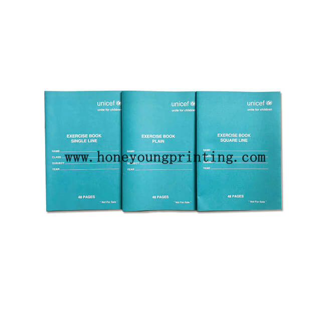 Cahier De L'UNICEF Pour Kenya Enfant Ligné 8mm, Blanc, Quadrillé 8x8 Format A5