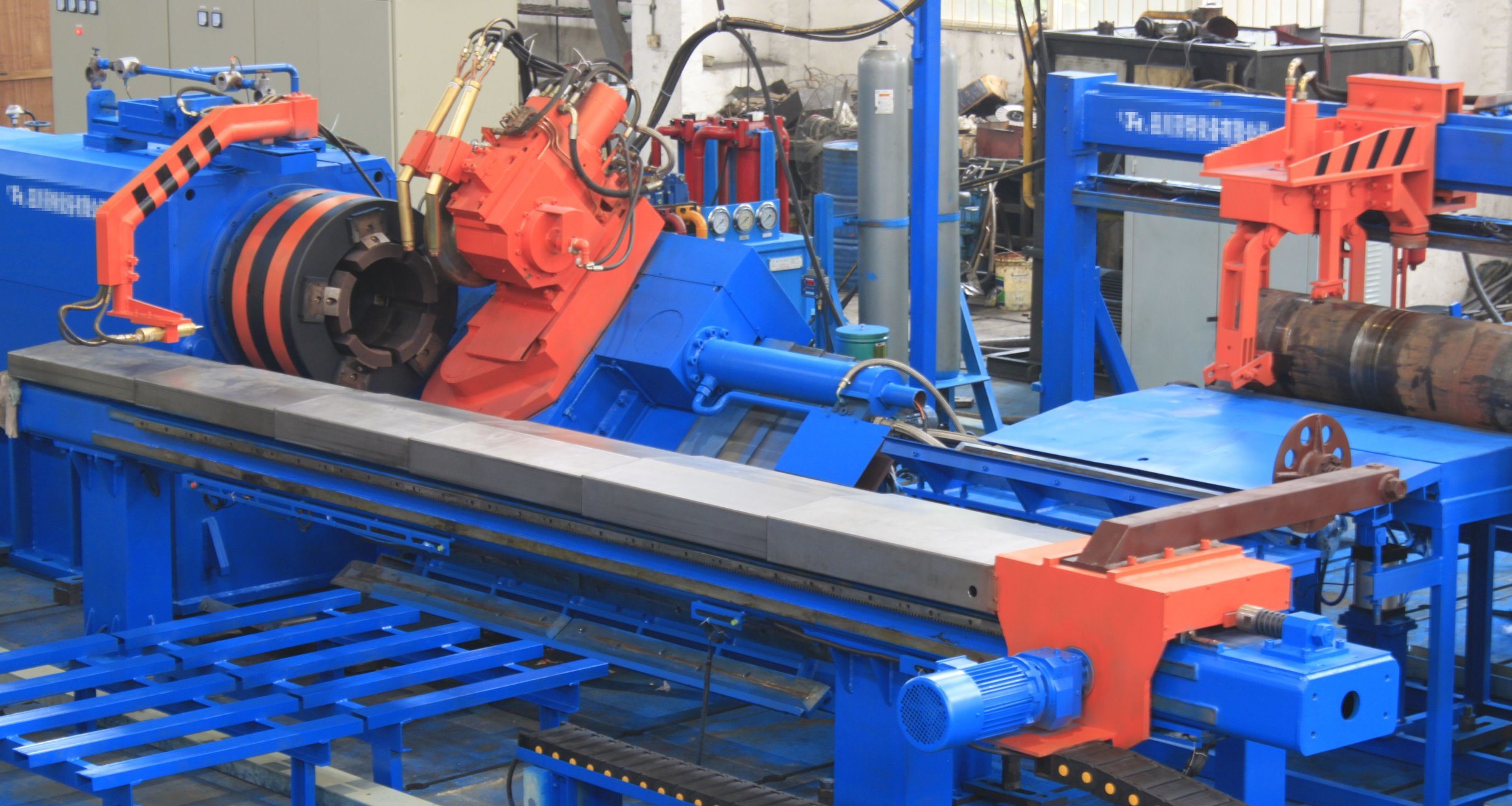 Gas Cylinder Bottom Forming Machine