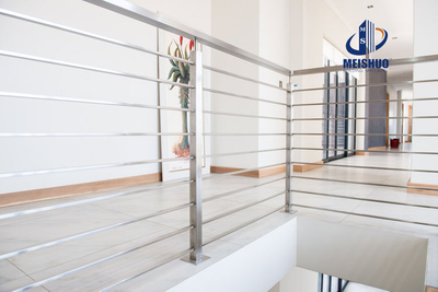 Outside Deck Stainless Steel Cable Railing