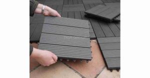 Uso pl&aacute;stico de madera WPC de /Outdoor del suelo de la cubierta que enclavija el azulejo de DIY