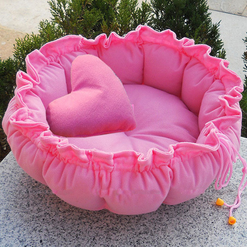 Egg Pet Bed