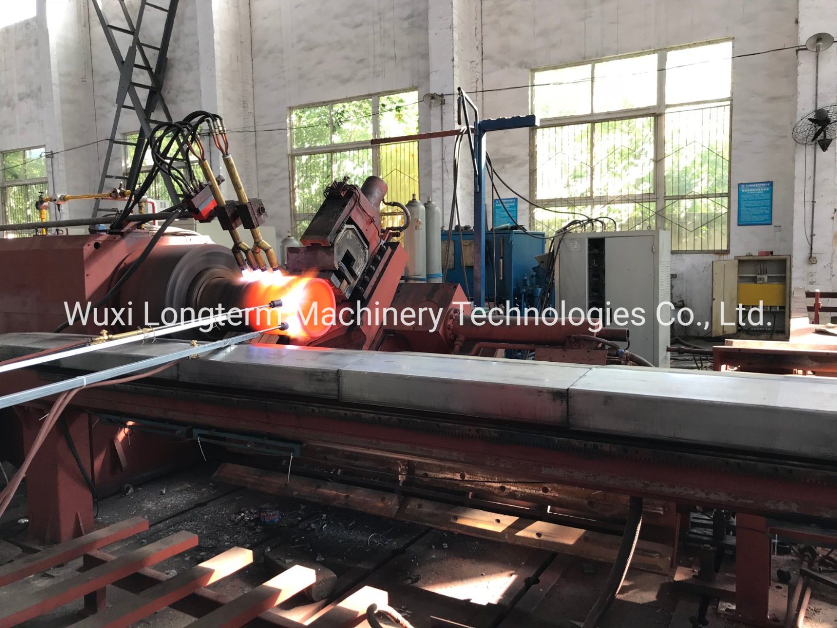Automatic Cylinder Neck Machine CNC Roller Hot Spinning Machine for CNG Cylinder Production