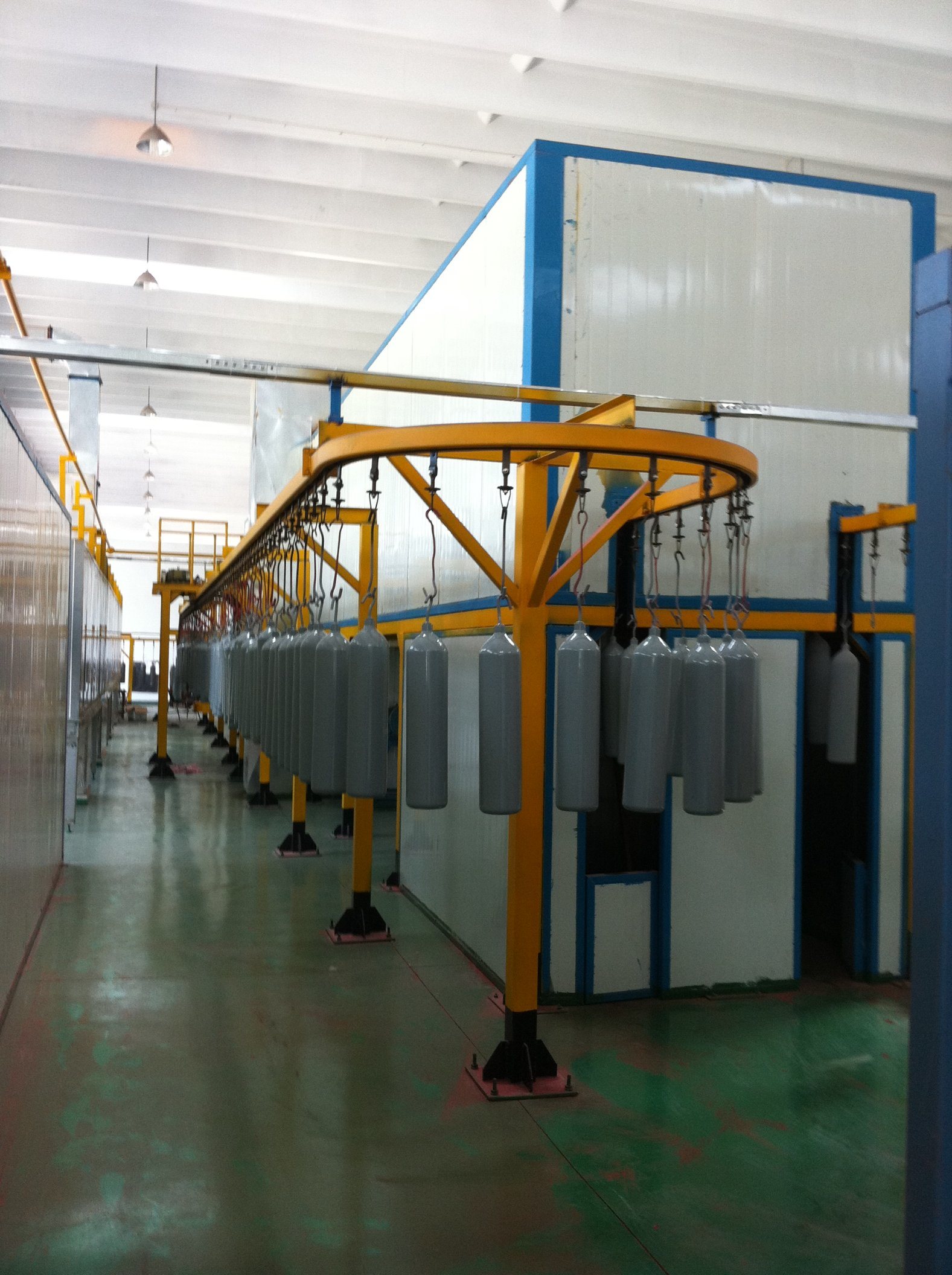 CNG Cylinder Powder Coating Line, Spray Painting Booth for Oxygen Cylinder