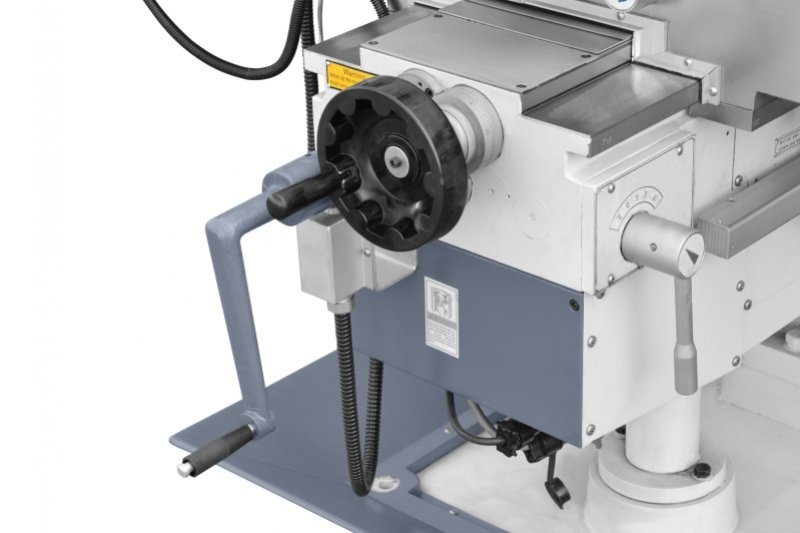 Universal milling machine UWF 125 SERVO