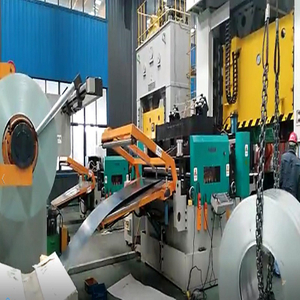 LPG Gas Cylinder Decoiler Machine, Straightening and Blanking Machine for LPG Making