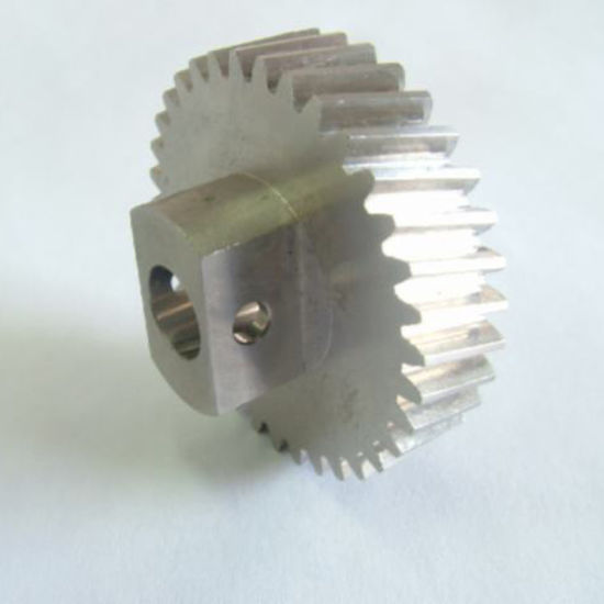 Aluminum Alloy Die Casting Mechanical Bevel Gear / Wheel Gear (2588)