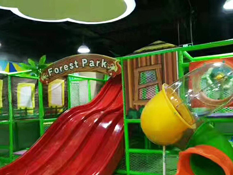Jungle Themed Мягкая крытая детская площадка в Великобритании