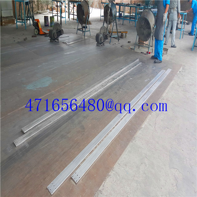 Stainless steel clad copper bars
