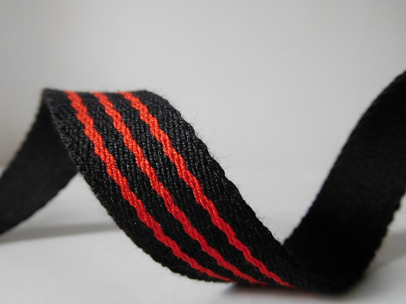 Secondary color high temperature resistance aramid fiber webbing for industry