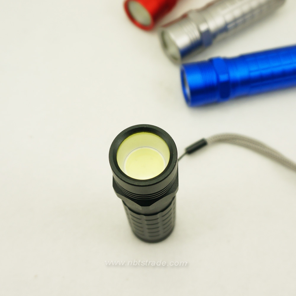 Small COB LED Flashlight