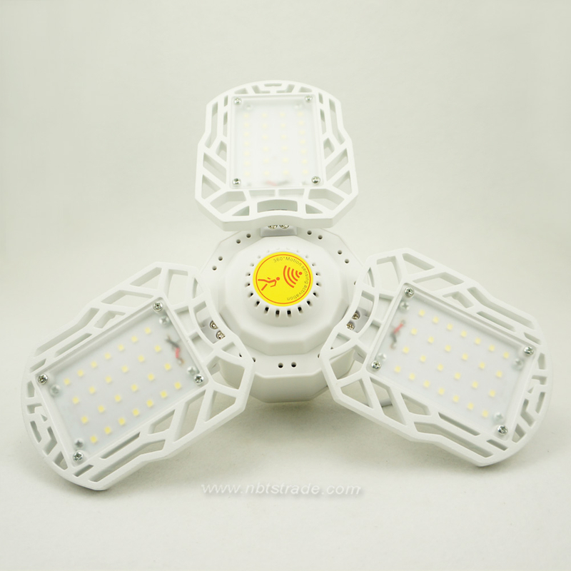 Motion Activated 60W LED Deformed Folding Light E27 Garage Light with 3 Adjustable Panels 