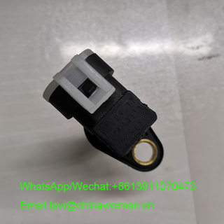 ZF 4WG200 4WG210 Transmission Gearbox Spare Parts Speed Inductive Transmitter 0501317949 SP100017
