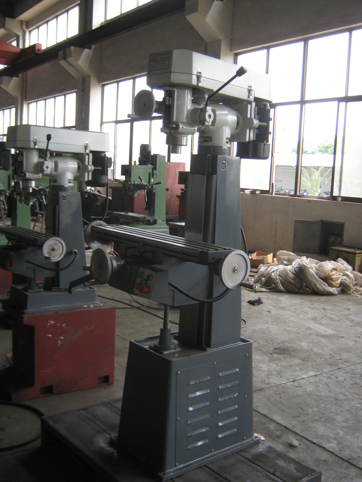  DRILLING AND MILLING MACHINE ZX5025 