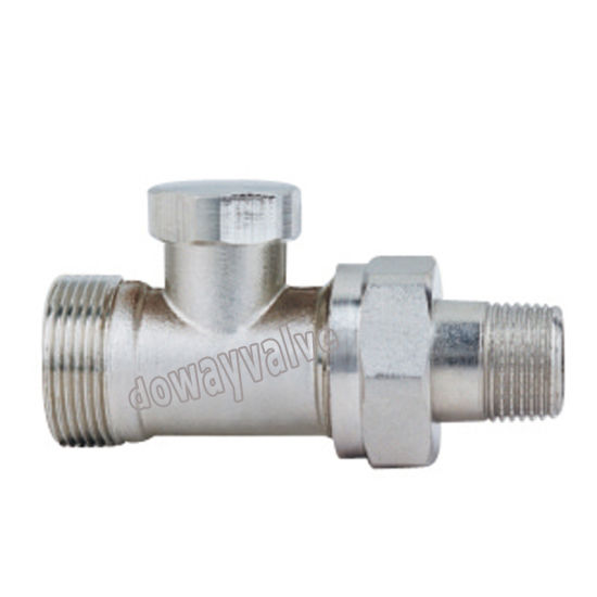 Válvula de radiador de latón manual tipo ángulo Dw15