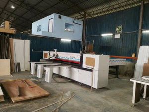 Foshan Mingji woodworking cnc panel saw machine MJ-330A was finished installation in Malaysia