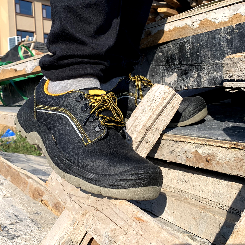 Oil water resistant Labor insurance shoes Men's Construction Protective safety shoes trabajo zapato