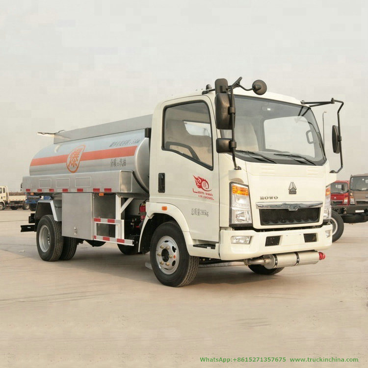 5000 Liters Capacity Diesel Fuel Tank Milk Tanker Truck 