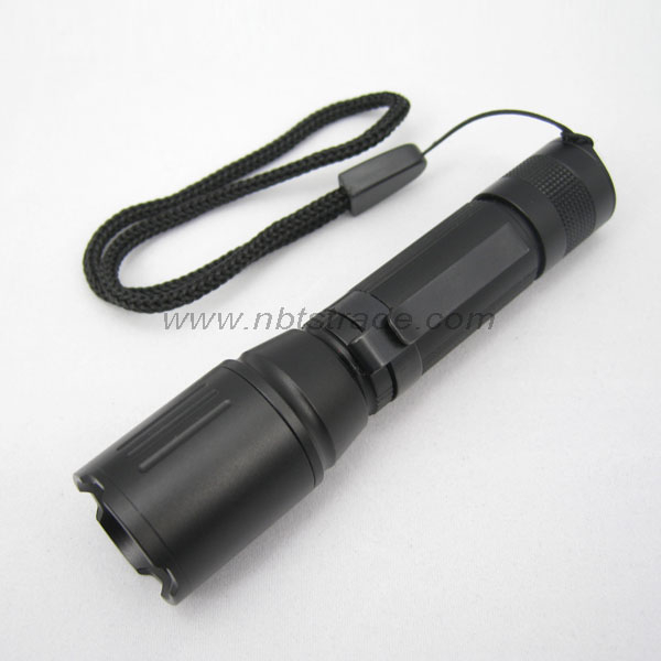 Dimming High Power LED Flashlight (T4148)