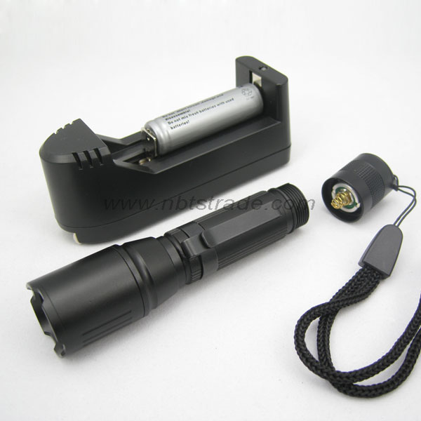 Dimming High Power LED Flashlight (T4148)