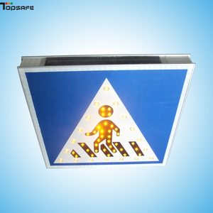 Poste indicador solar del paso de peatones