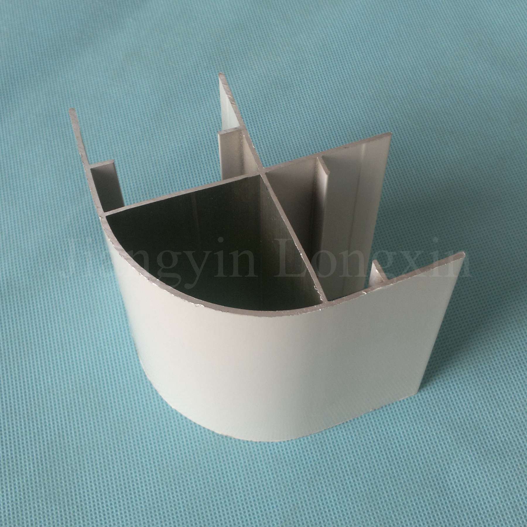 Powder Coated Round Aluminium Profile