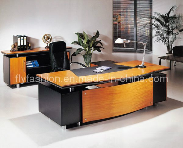 Muebles de oficinas modernos, escritorio ejecutivo