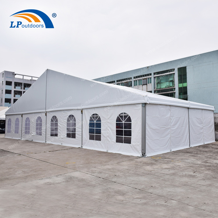 Alquiler de carpa carpa de 20 m con forro y cortina para fiesta