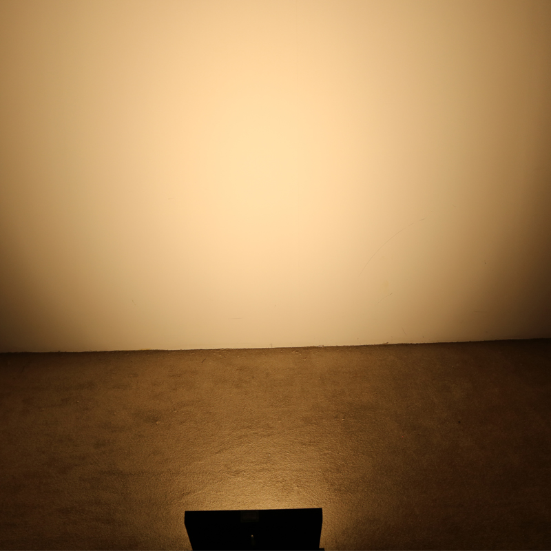 TH-332 2x2 Audience Led Blinder Light para escenario