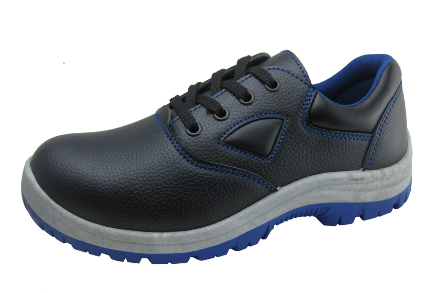 New style PVC injection men work shoes