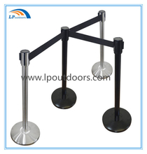 Soporte de barrera retráctil para control de multitudes para cola de multitudes