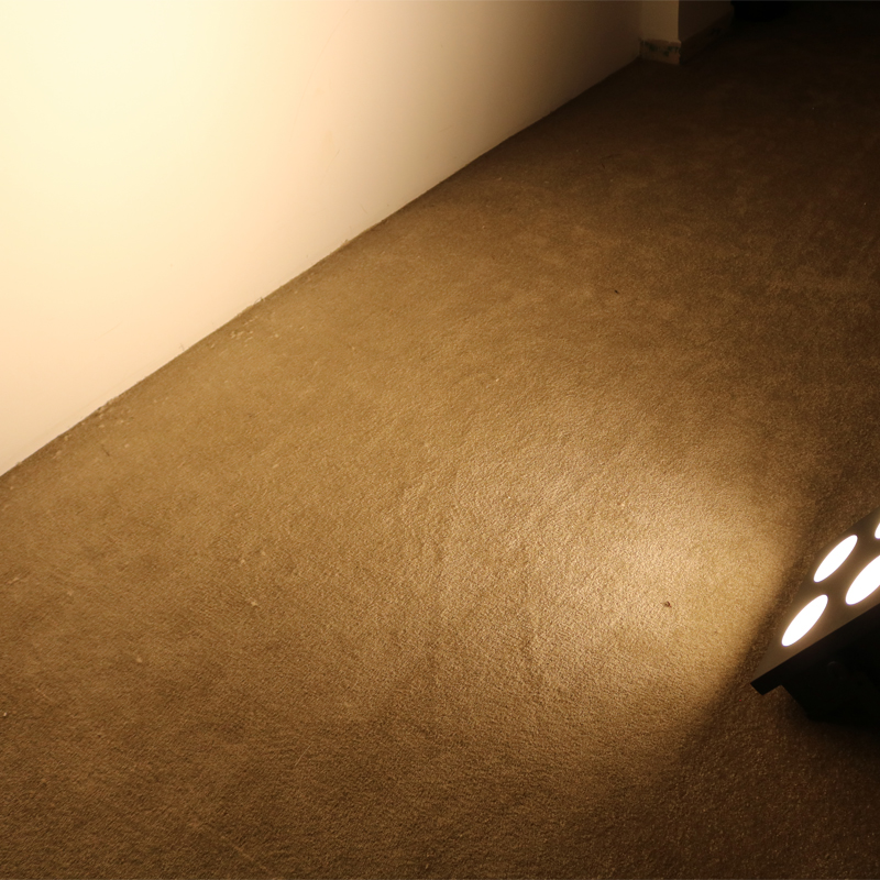 TH-332 4x100W Led 观众灯