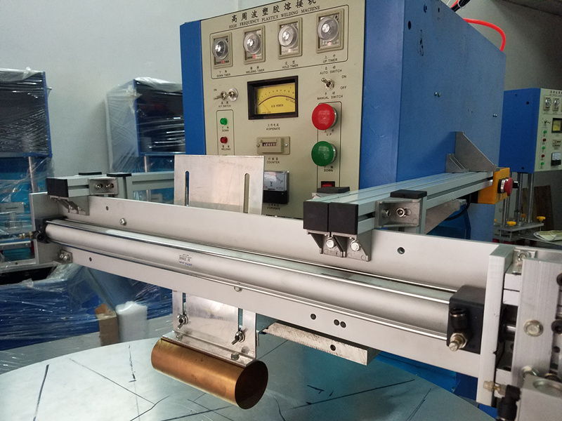 Automatic Rotary Table High Frequency PVC Blister Clamshell Sealing Machine