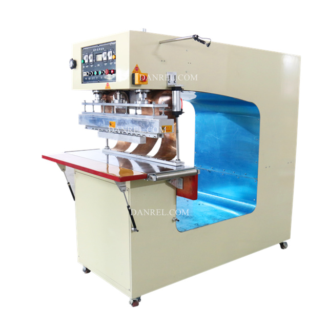 tarpaulin welding machine