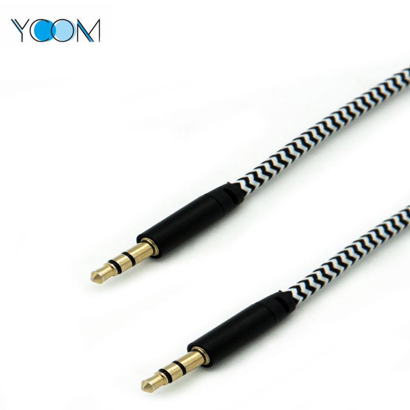 Cable auxiliar de audio estéreo macho a macho de 3.5 mm - 4 pies