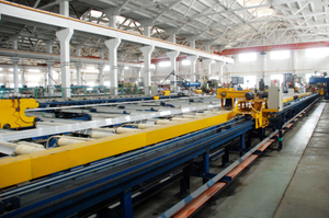 Automatic-extrusion-production-line