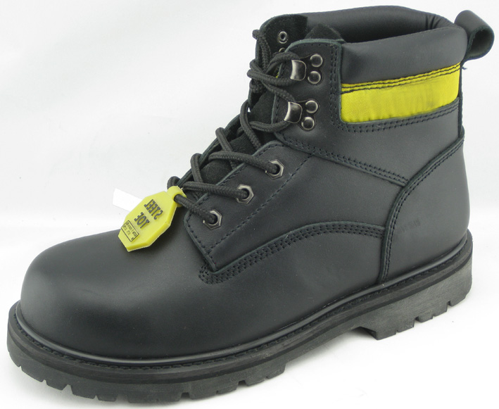 98021 oil resistant safety boots for construction