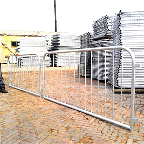 Hot dipped galvanized crowd control barriers from China