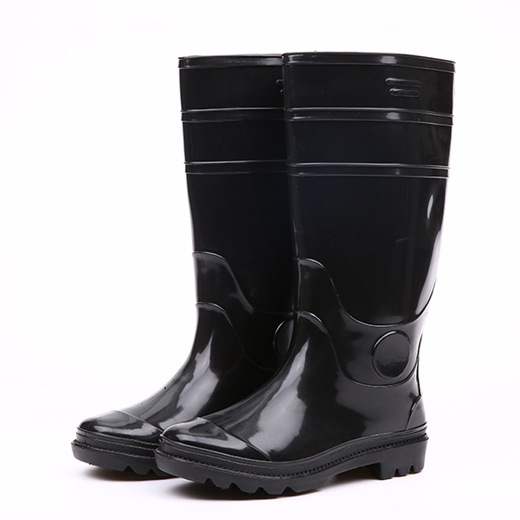 Waterproof and chemical resistanat black shiny rain boots