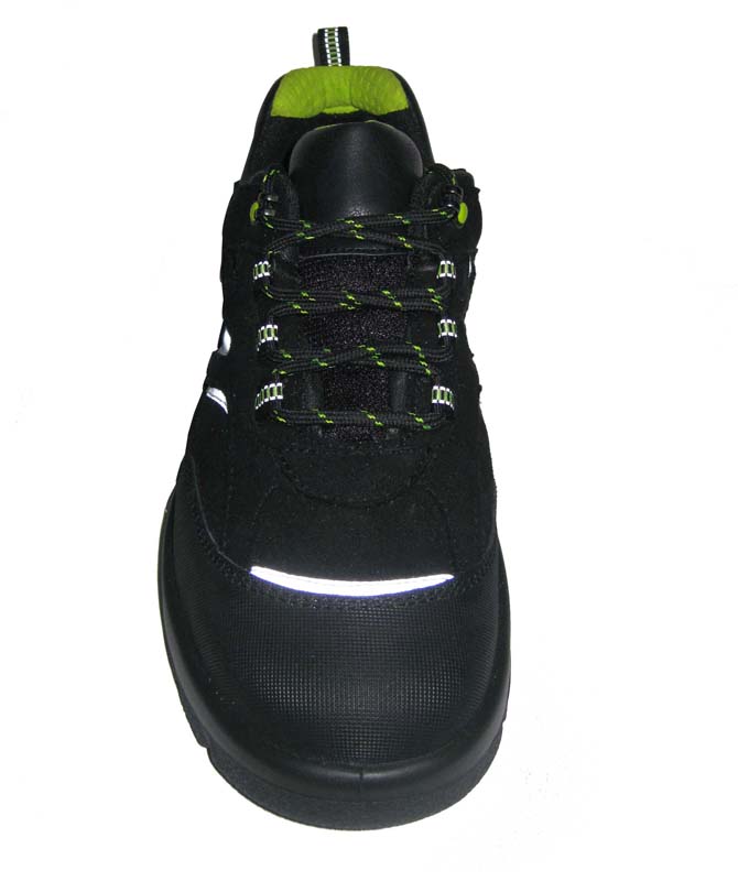 Low cut suede leather industrial footwear