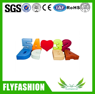Marquer avec des lettres le sofa en cuir de gosses pour utilisé par jardin d'enfants le） du （SF-89C de meubles de garde